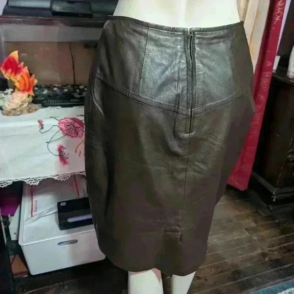 Sold - Picture 5 of 7